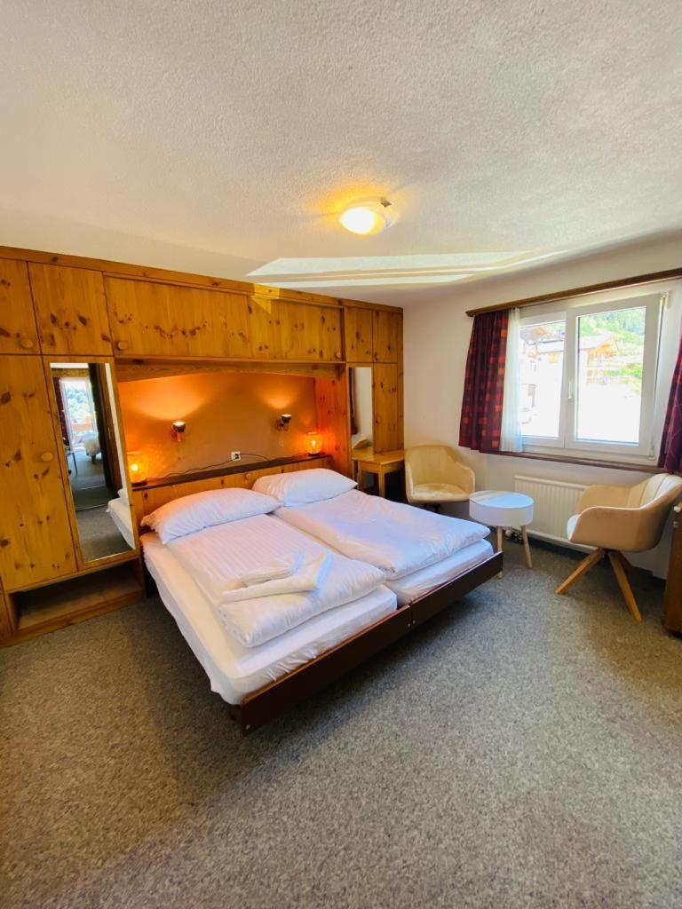 Hotel Old Jnn Klosters Exterior photo